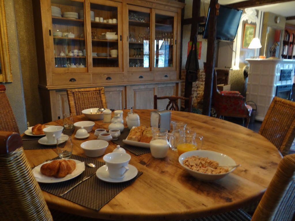 L'Art Du Temps Bed and Breakfast Montreuil  Esterno foto